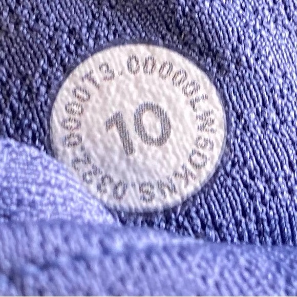 Lululemon Groove Super-High-Rise Flared Pant Nulu Water Drop - Picture 7 of 10